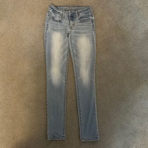 Size-0 American Eagle- Super Stretch Jeggings